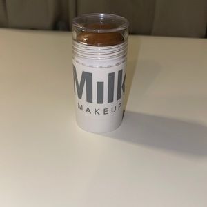 MILK Contour Stick